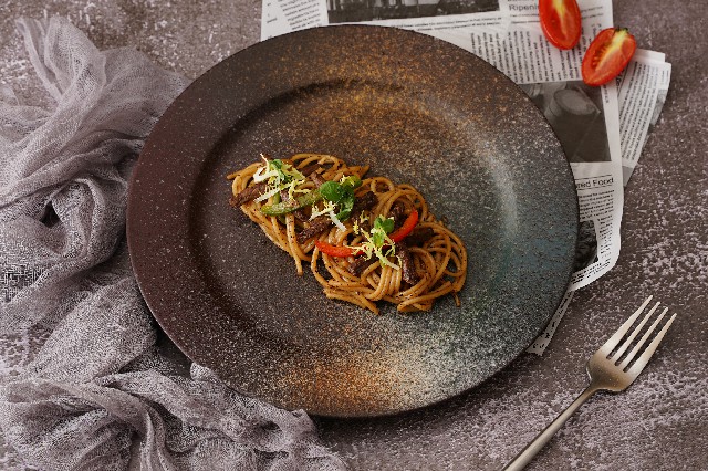 拒绝 “填鸭式教育”：这里的课堂为什么没有课本？