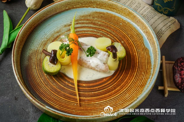 短期速成·技能升级：沈阳欧米奇6个月西餐班重塑职业未来