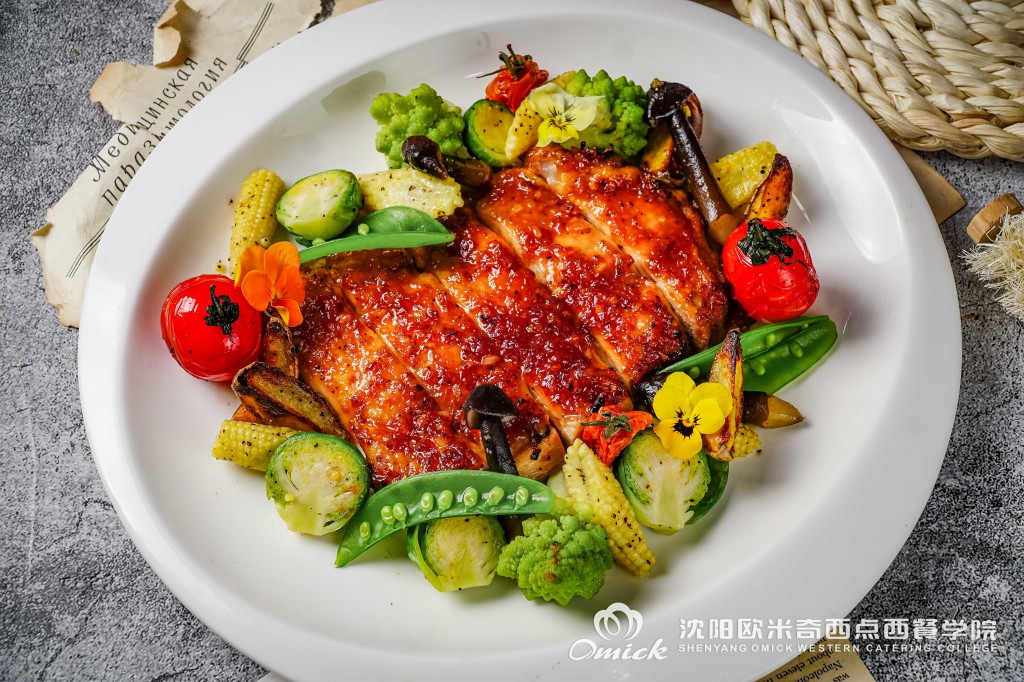 实践教学：在实操中掌握西餐精髓