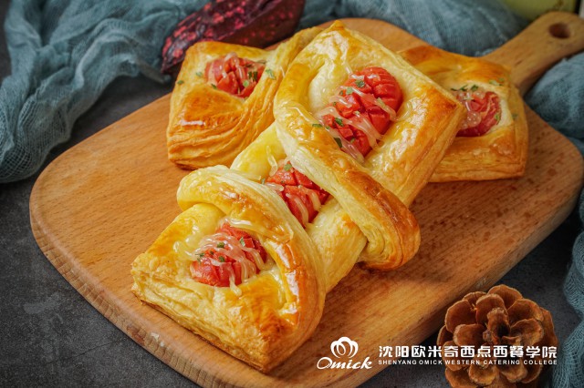 蛋糕培训班需要多少学费