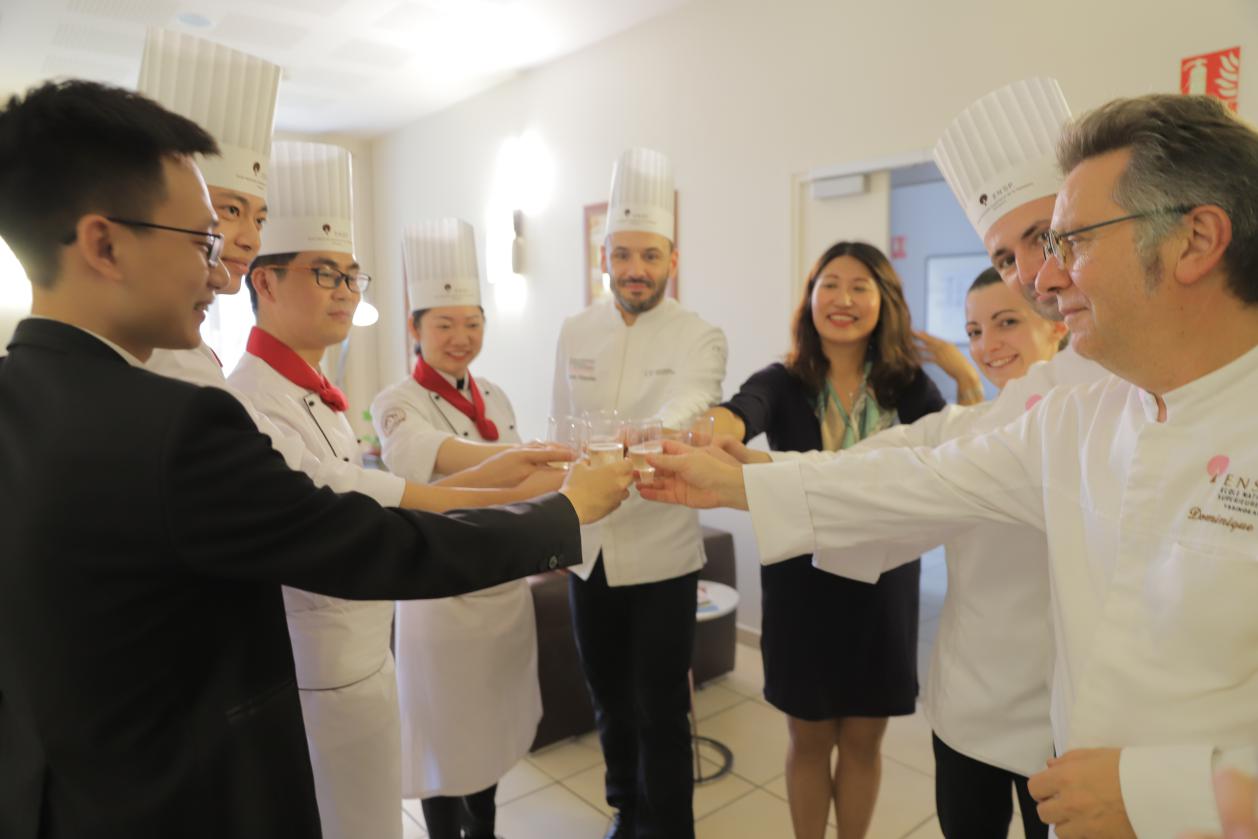 <b>Day6 中法甜点大赛总决赛（完结篇）</b>