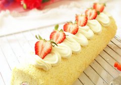 你的蛋糕卷容易开裂？可能是你的方法不对。