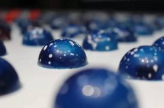 <b>西点师培训模制巧克力上色技巧</b>