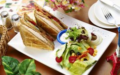 <b>西餐厨师培训春日沙拉唤起轻食freetyle！</b>