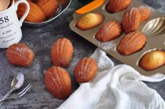 <b>甜点新贵玛德琳_西点烘焙创业蛋糕店</b>