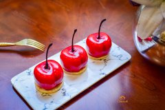 <b>学西点烘焙，就业怎么样？_创业开蛋糕店怎么样需要什么</b>