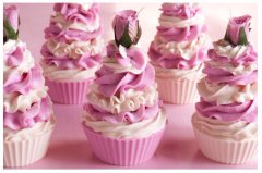 <b>杯子蛋糕装饰创意_西点师裱花师培训学校</b>