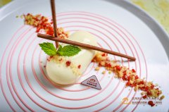 <b>法式甜品的正确打开方式_沈阳西点烘焙培训学校</b>