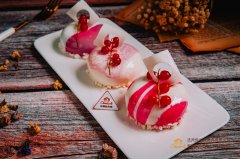 <b>甜点 | 法式甜点与日式甜点，你爱谁？_西点烘焙培训学校</b>