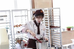 <b>欧米奇：烘焙西点培训，只等你来_西点烘焙技术制作</b>