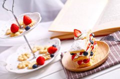 <b>烘焙培训，不同的人生幸福_烘焙甜点制作培训</b>