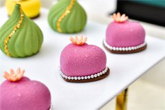 <b>西点知识：烘焙常用到的几种酒_初中生学西点好还是西餐好</b>