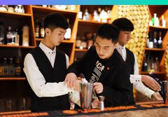 学调酒发展好吗?沈阳调酒师培训哪家好?